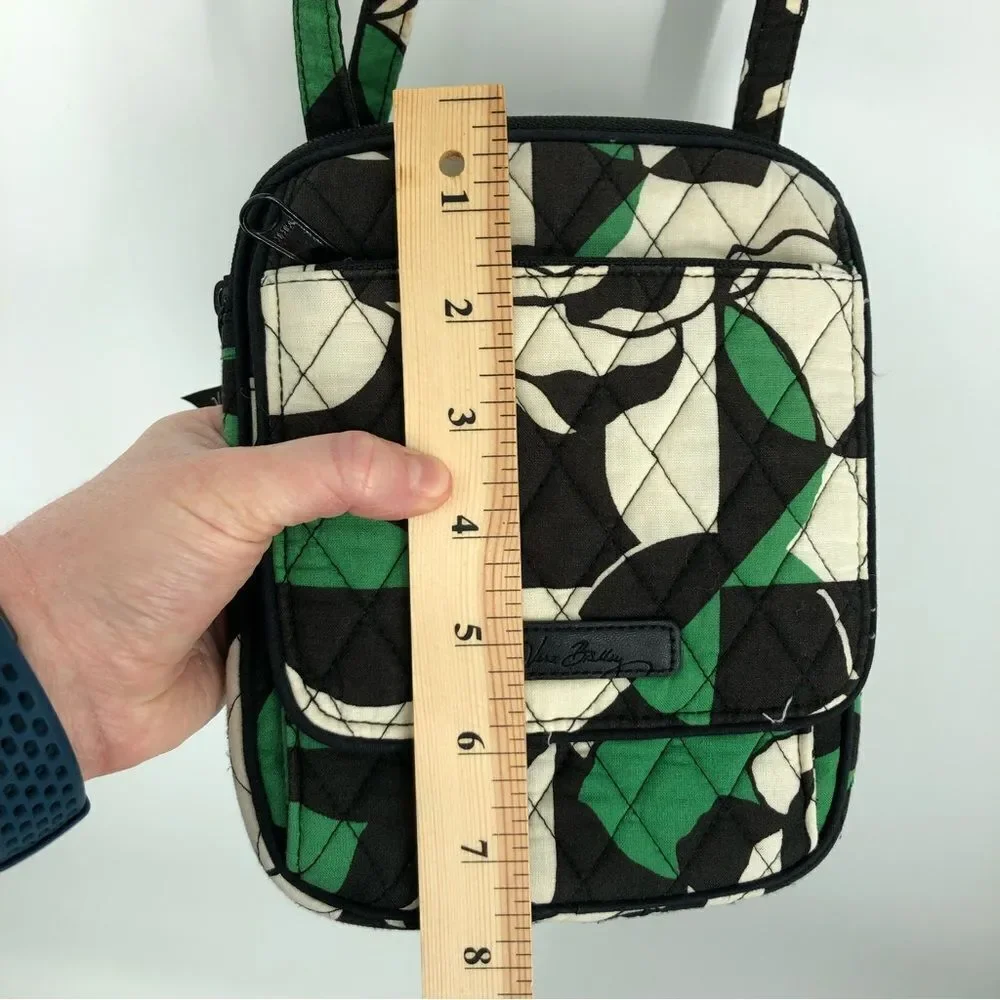 Vera Bradley‎ Hipster Purse Green White Black Quilted Small Crossbody